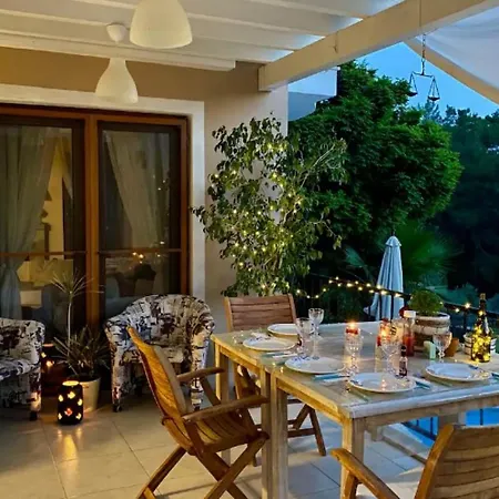 Amazing W Private Pool Bbq In *